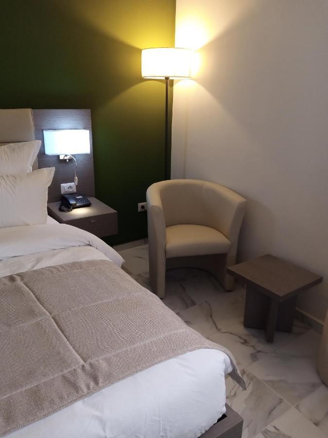 Merina Hotel Yaoundé Eksteriør billede