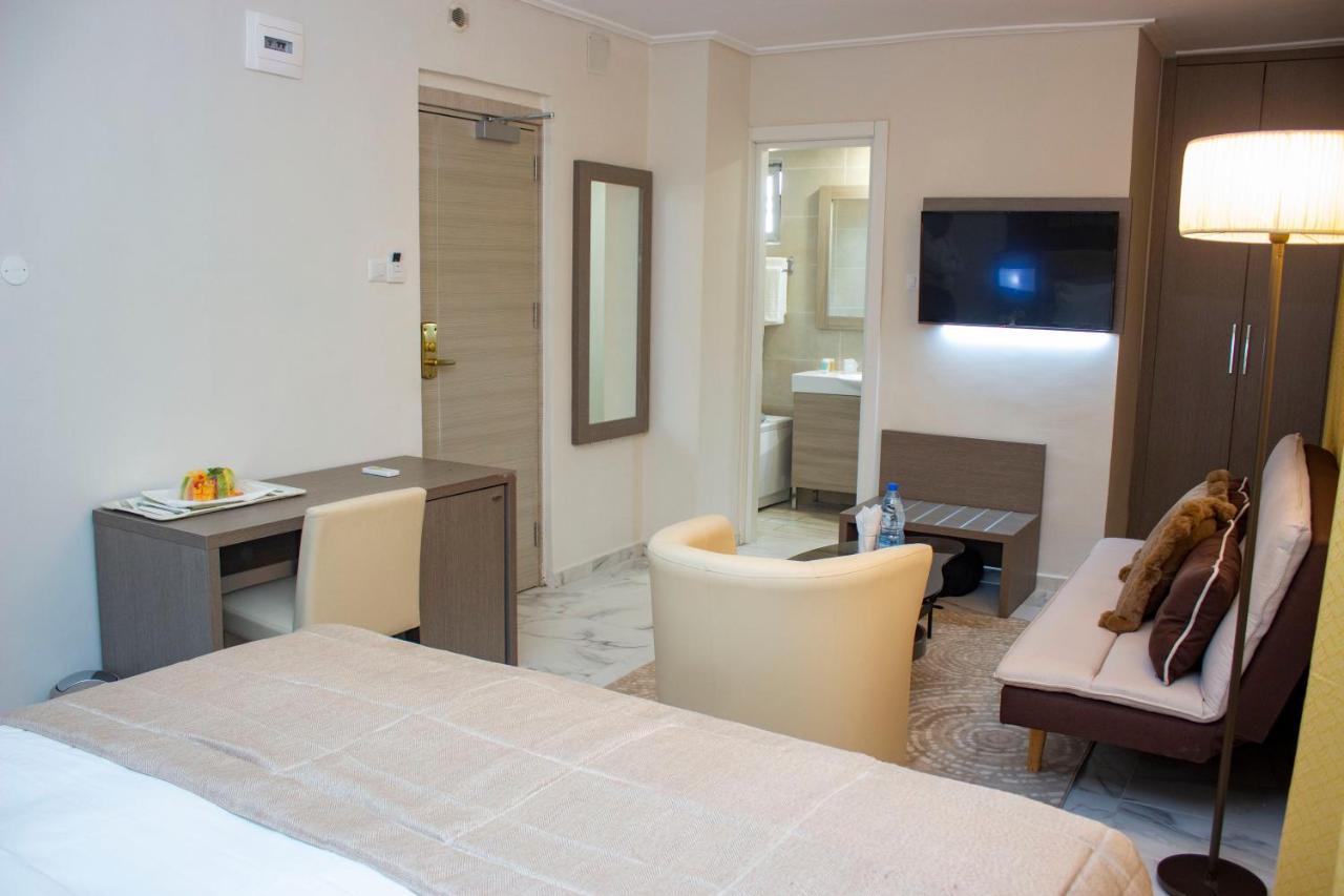 Merina Hotel Yaoundé Eksteriør billede