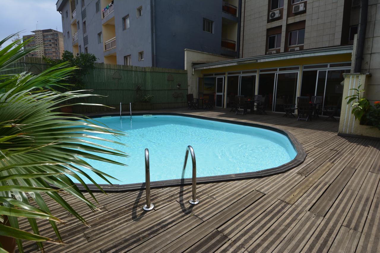 Merina Hotel Yaoundé Eksteriør billede