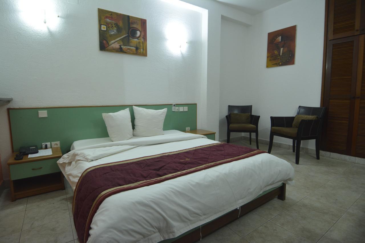 Merina Hotel Yaoundé Eksteriør billede