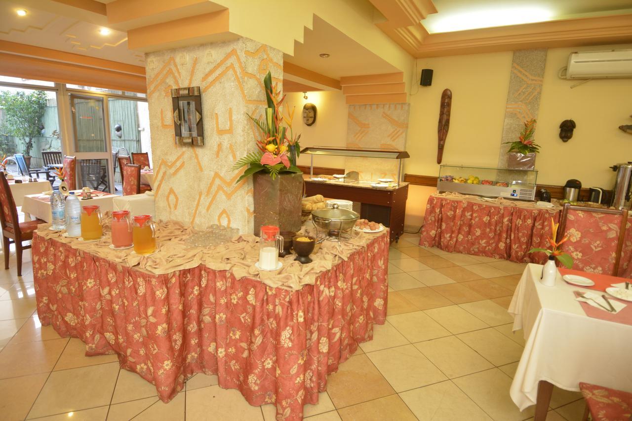 Merina Hotel Yaoundé Eksteriør billede